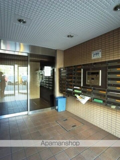 アーバンヒルズ西日暮里[1K/16.6m2]のエントランス1