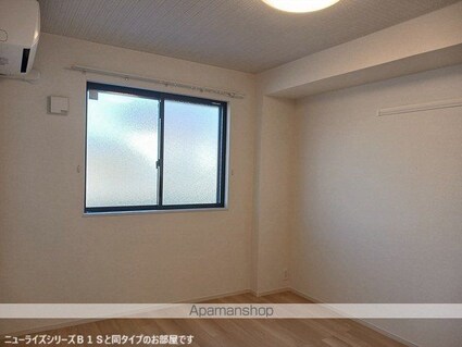 ブリックフォレスト[2LDK/50.47m2]のリビング・居間2