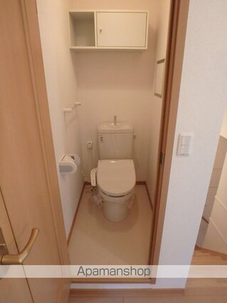 エリーゼ　Ｂ[2LDK/66.02m2]のトイレ