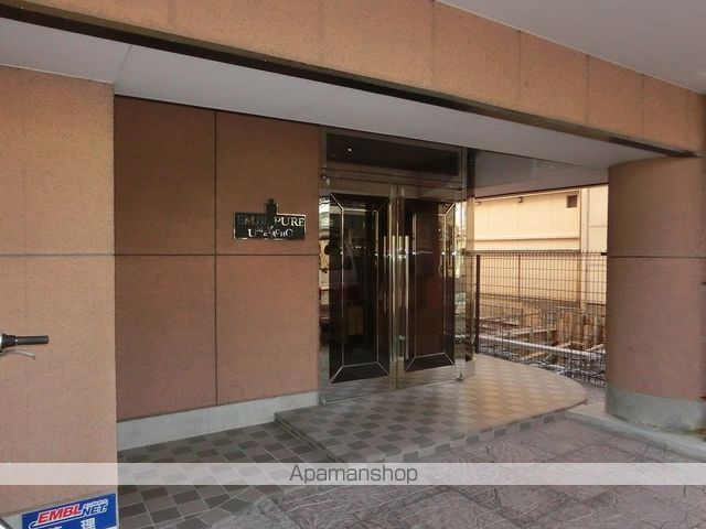 エンブルピュア梅屋町の玄関写真