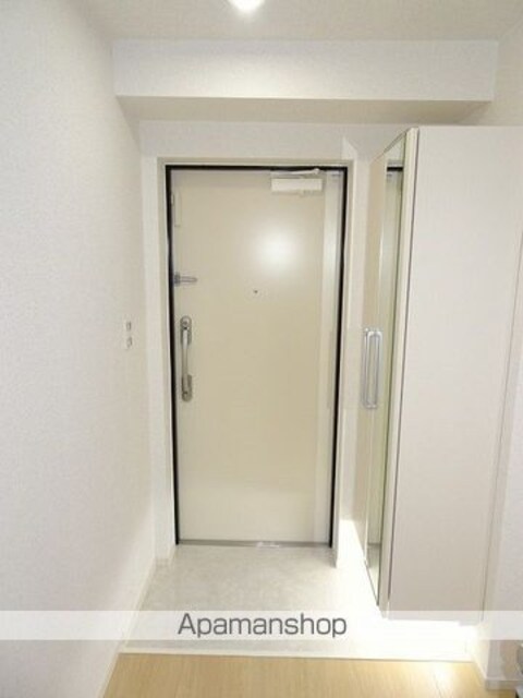 シュバリエ[1K/25.46m2]の玄関