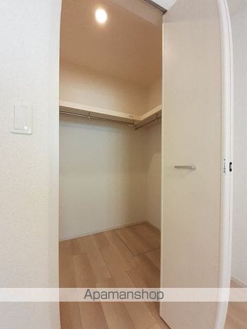 ヴィオラIIの内装写真