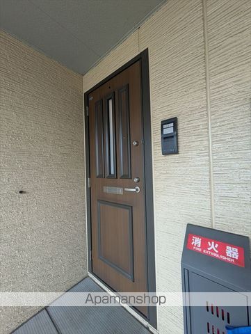 プリムヴェール C棟の外観写真