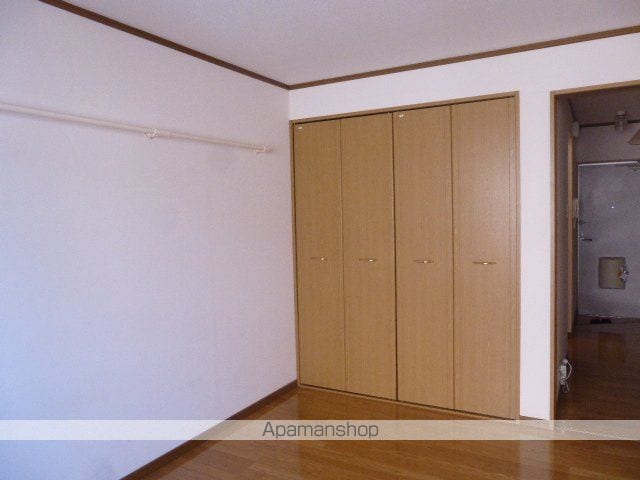 ソレアード春日の内装写真