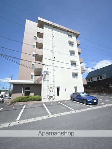 イーストコーポの外観写真