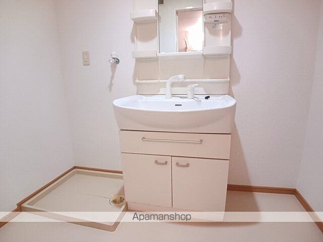 リバーサイドブライトの内装写真