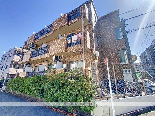 ネステル鷺沼の外観写真