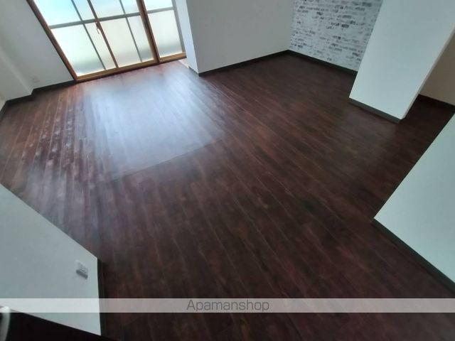 新栄ビル堂山コーポの内装写真