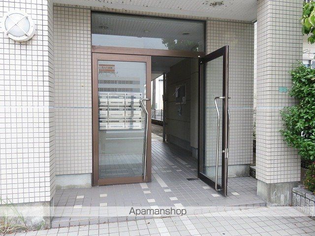 コンフォースの玄関写真
