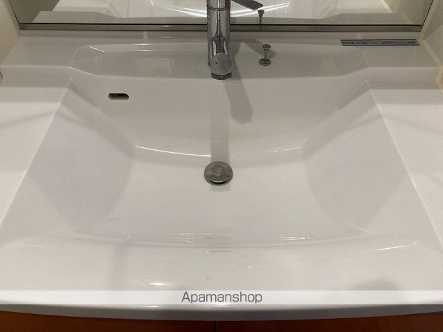 ロイヤルパークスER万代の内装写真
