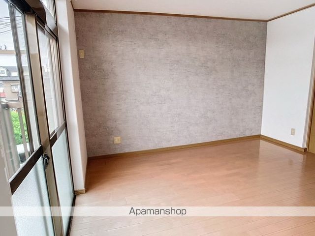 ハイツ西條の内装写真