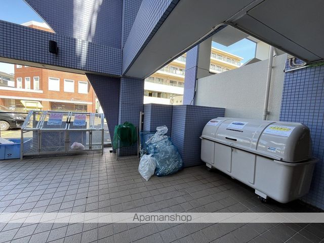 プリメロ湘南の玄関写真