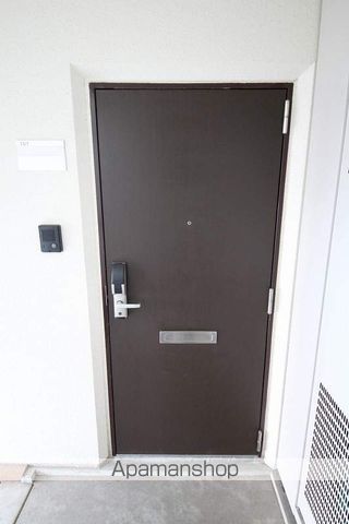 ルミエールIIの玄関写真