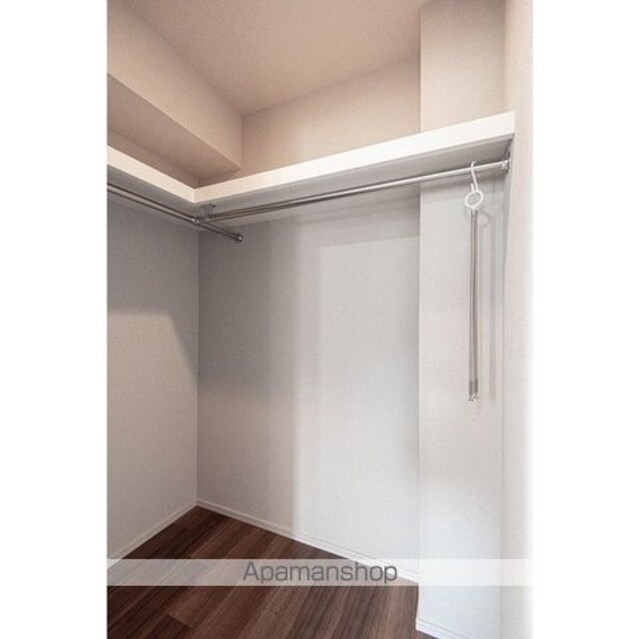 テラス自由が丘[1LDK/40.52m2]の収納