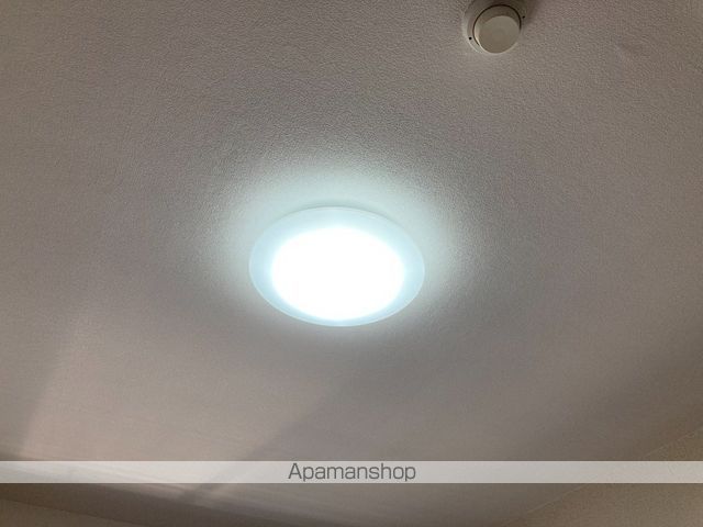 ホワイトパレス岬町の内装写真