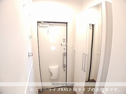 Ｙフォレスト長浜Ｂ[1LDK/47.41m2]の玄関