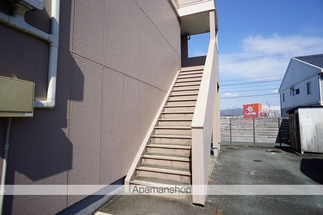 ハイツ新都田の外観写真