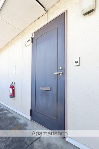エクセレントメールの玄関写真