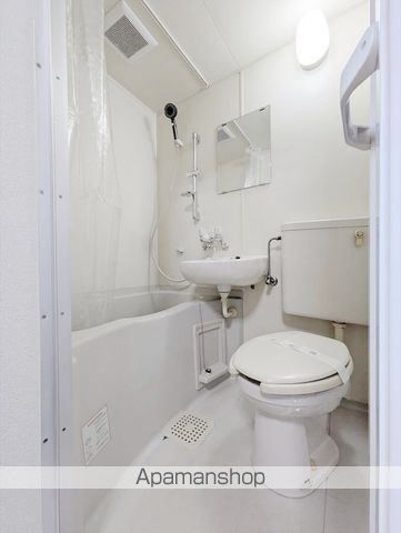 ヴィラ鶴新田 壱番館の内装写真