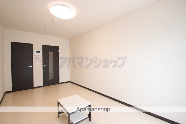レオネクストホワイトパレスの内装写真
