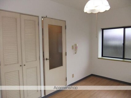 和歌山県和歌山市土佐町１丁目[1K/20.02m2]のリビング・居間2