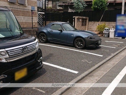 レオパレスグレイスＳＨＩＮＯⅡ[1K/19.87m2]の駐車場