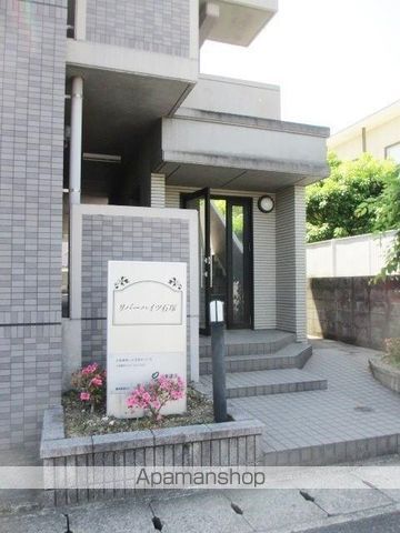 リバーハイツ石塚の玄関写真