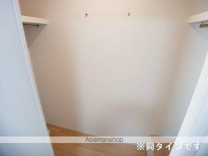 エルマ―Ⅰ[1LDK/44.28m2]の収納