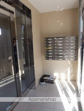 ヴァン　ヴェール[1K/29.38m2]のロビー