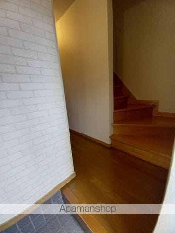 プレザント柳の内装写真