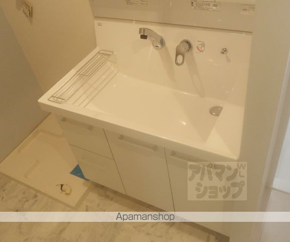 新烏丸日光ハイツの内装写真