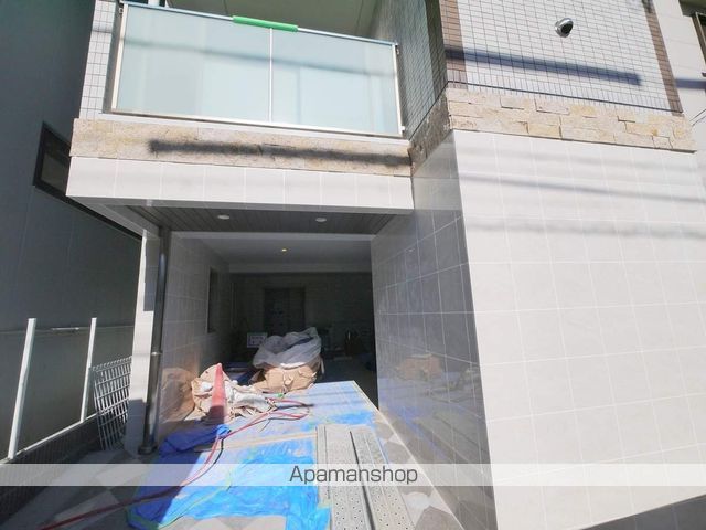 ぱーくたうんルナ名古屋の玄関写真