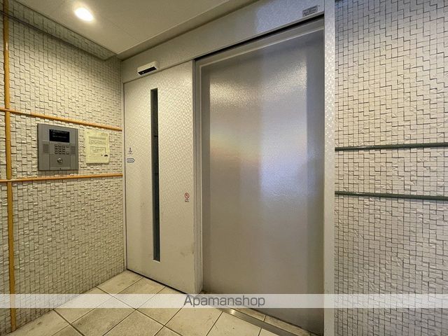 KIRAの玄関写真