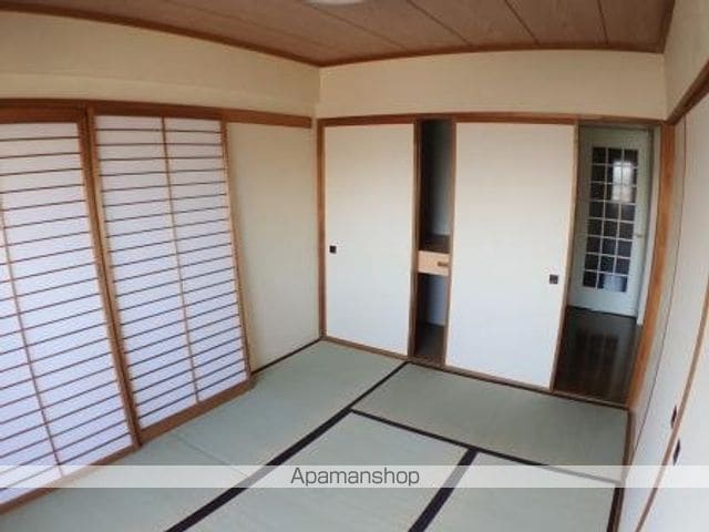 ダイアパレス沼垂四ツ角の内装写真