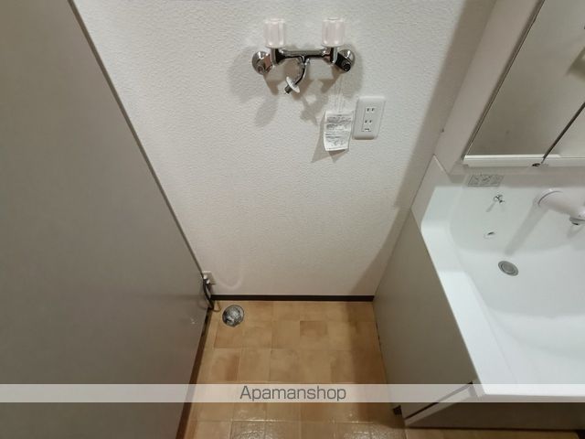 シャルールの内装写真