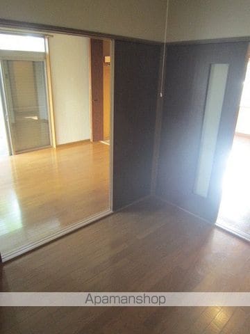 フレグランスルリの内装写真