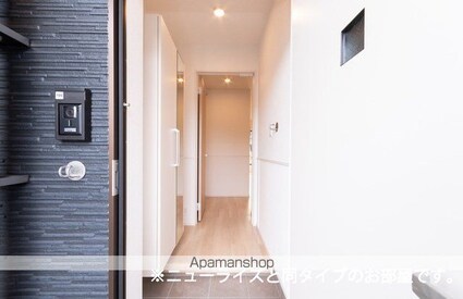 サンヴェール[1LDK/50.14m2]の玄関