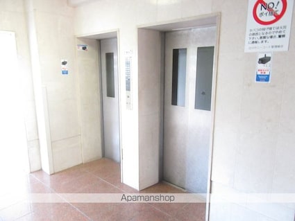 立川サニーコート[3LDK/64.71m2]の共用部2