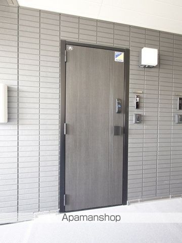 DーRESIDENCE東深津町3丁目の内装写真