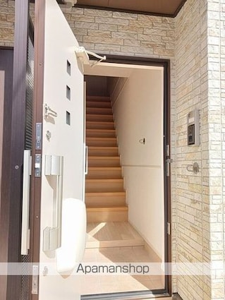 ペシュメゾン[1LDK/50.96m2]の玄関