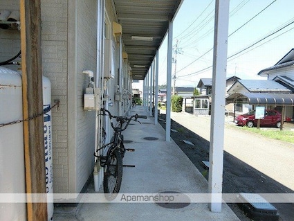 岩手県盛岡市東黒石野２丁目[1K/26.08m2]の共用部1