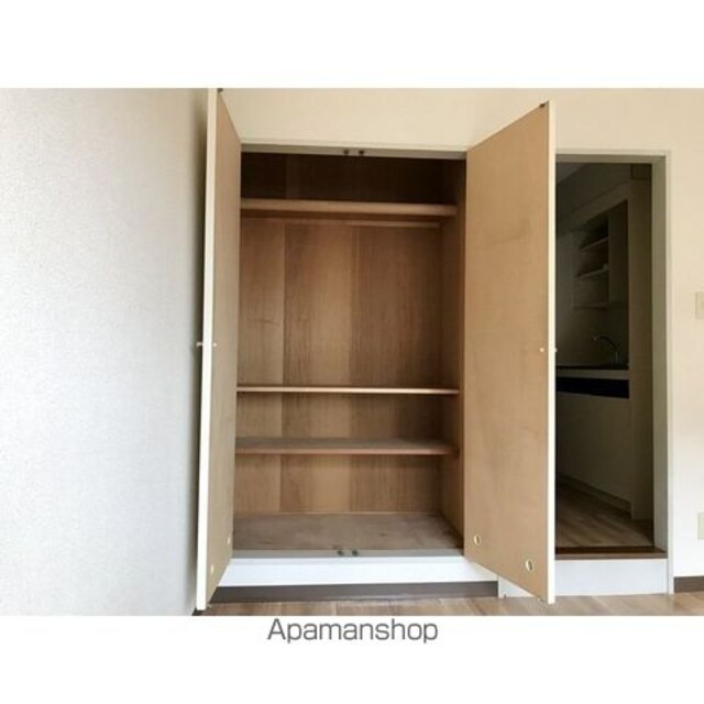 サザン三軒茶屋[1R/21.15m2]の収納