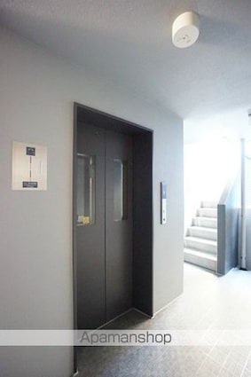 Ｖｉｌｌｅ　Ｃｒｅｓｔ[1K/30.11m2]の共用部2