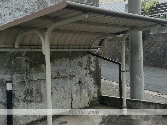 レオパレスアークの外観写真