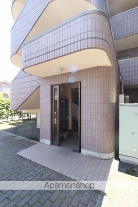 アクシス緑ヶ丘　[3DK/57.2m2]のエントランス3