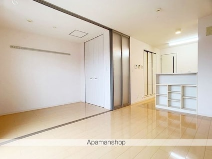 ルーエ三本柳　ＡＢ[1LDK/33.39m2]のリビング・居間