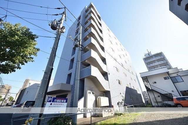 美工ビルの外観写真