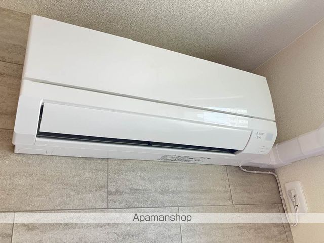 チェルシー 西津田 WESTの内装写真