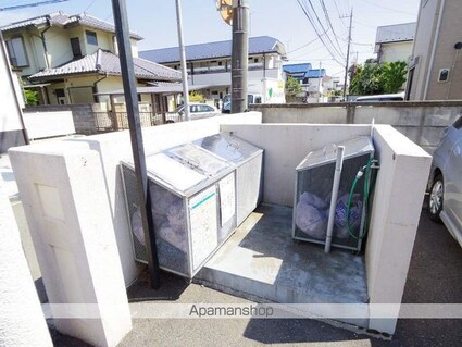 グランドハイツ武蔵野[2LDK/49m2]の共用部5