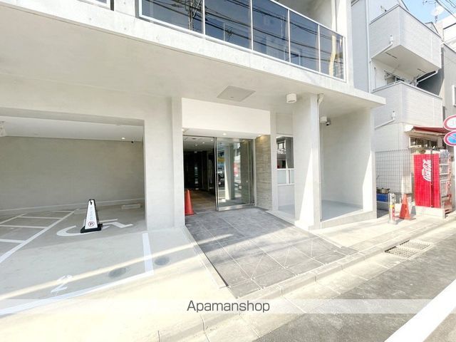 フルハウス飯田橋の玄関写真